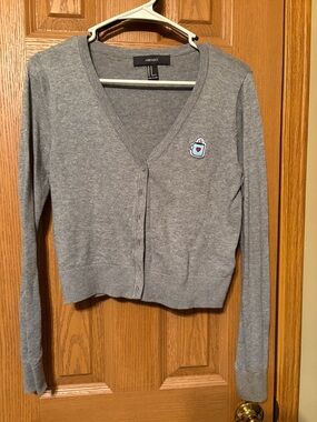 Forever 21 Gray V-Neck Cropped Button Cardigan with Embroidered coffee Patch